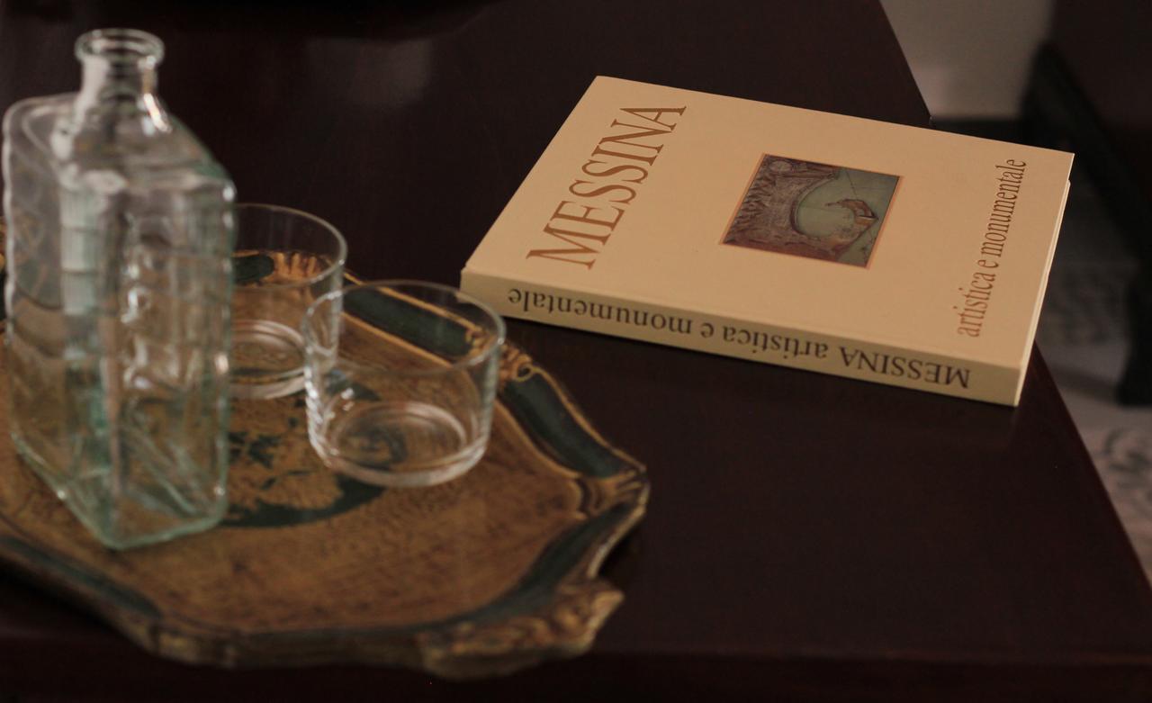 Due Sicilie Maison De Charme Casalvecchio Siculo エクステリア 写真