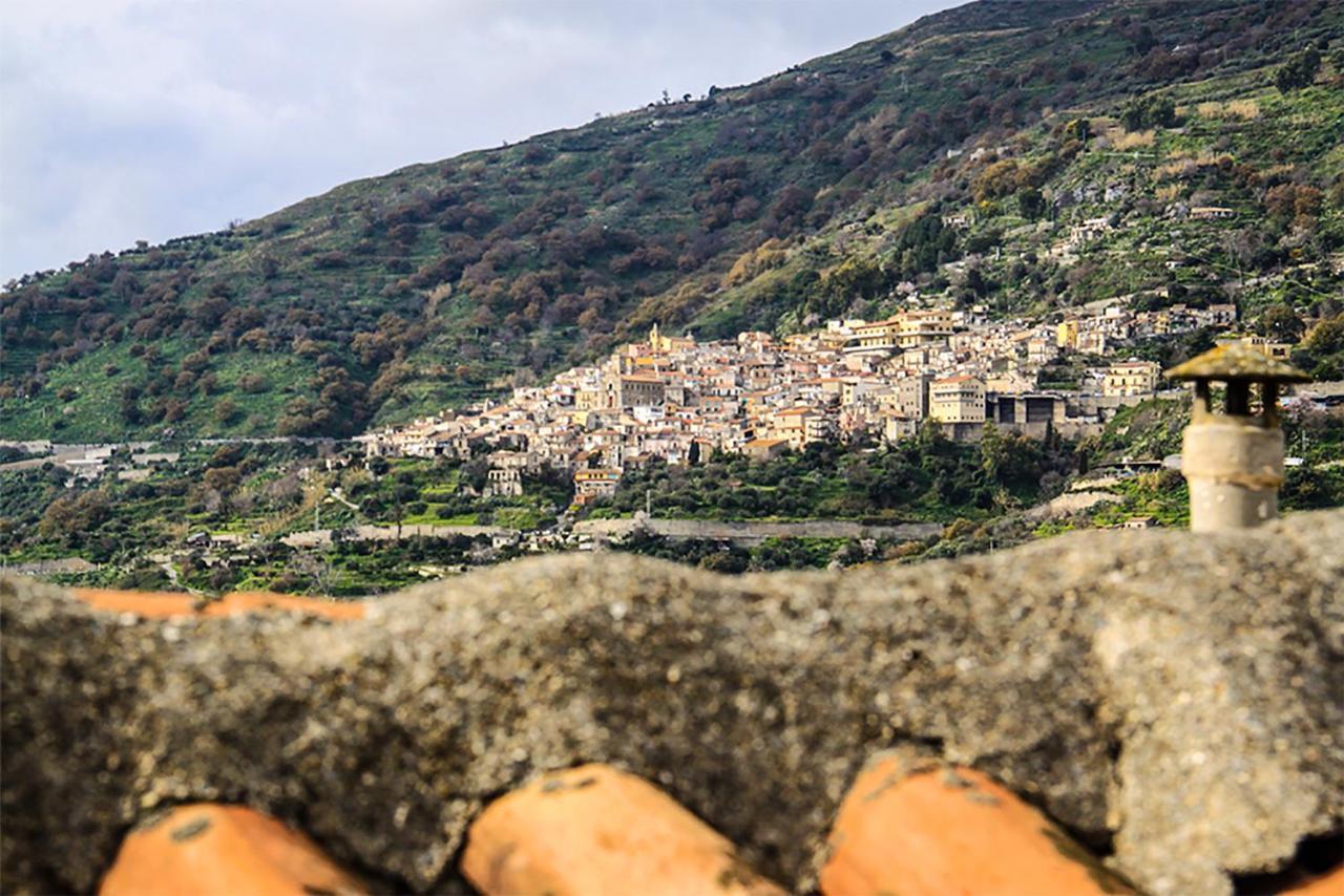 Due Sicilie Maison De Charme Casalvecchio Siculo エクステリア 写真