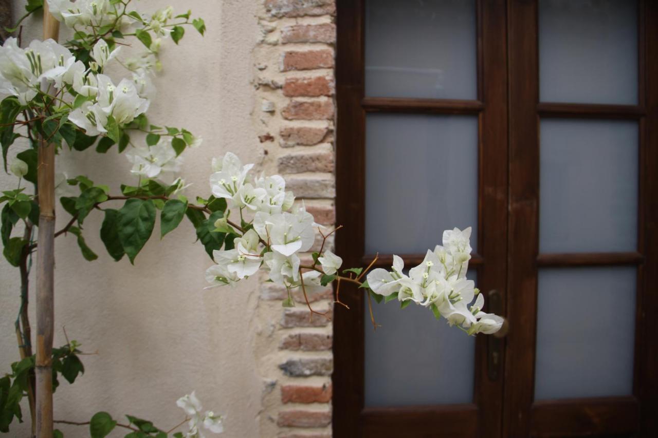 Due Sicilie Maison De Charme Casalvecchio Siculo エクステリア 写真